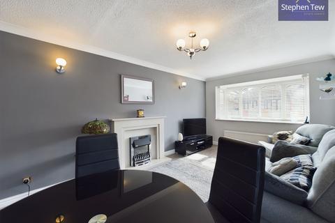 2 bedroom flat for sale, Gloucester Avenue, Gloucester Court, FY1