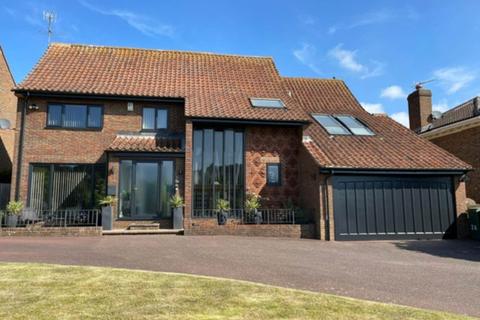24 Compton Drive, Eastbourne, BN20 8BX
