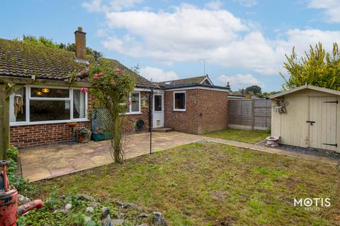 2 bedroom bungalow for sale, Palm Tree Way, Lyminge, CT18