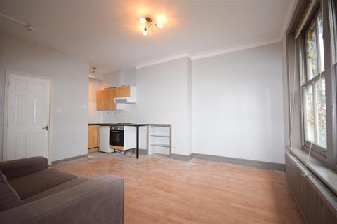 1 bedroom flat to rent, Glenilla Road, Belsize Park