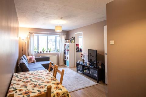 1 bedroom apartment for sale, Simmonds Close, Bracknell, Berkshire, RG42