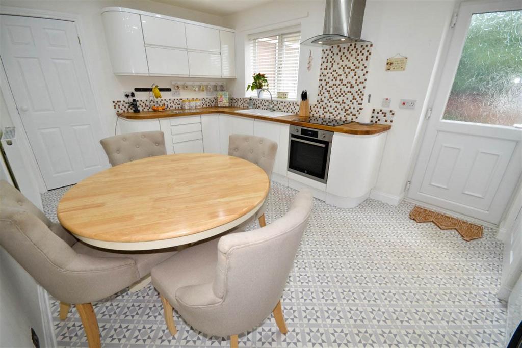 Kitchen / Diner