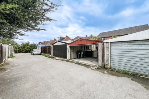 2 bedroom terraced house for sale, Southampton Road, Portchester Boarders