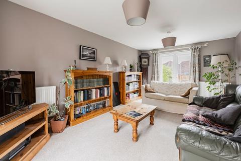 3 bedroom semi-detached house for sale, Solario Road, Norwich NR8