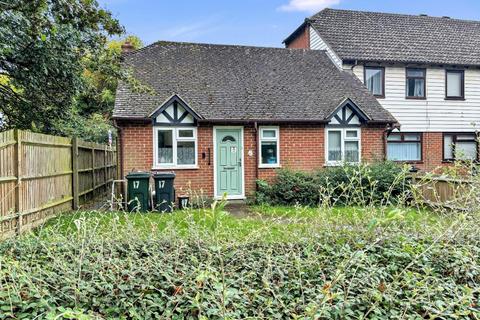 2 bedroom semi-detached bungalow for sale, Dragonfly Close, Ashford TN23