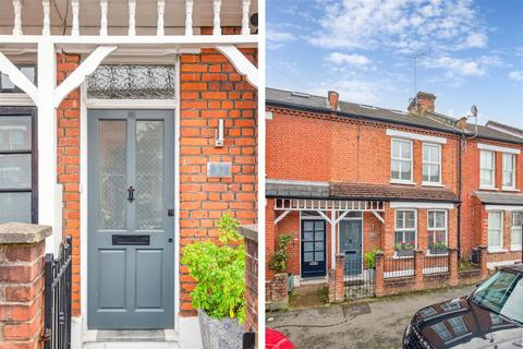 4 bedroom terraced house for sale, Oxford Gardens, London