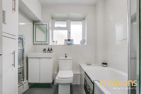 1 bedroom flat for sale, Clapham SW4