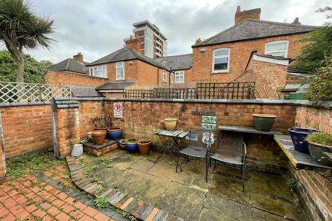 3 bedroom terraced house for sale, Hartopp Road, Leicester