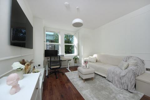 1 bedroom apartment to rent, Sutherland Road, W13