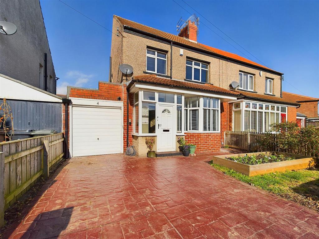 Lena Avenue, Whitley Bay 3 bed semidetached house for sale £365,000