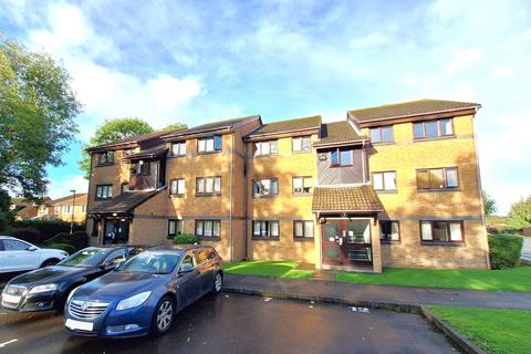 2 bedroom flat for sale, Locks Heath, Southampton