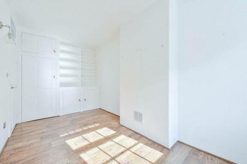 2 bedroom apartment to rent, Flaxman Terrace, London, WC1H