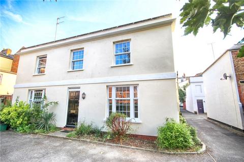 1 bedroom semi-detached house for sale, Little Bayshill Terrace, Cheltenham, Gloucestershire