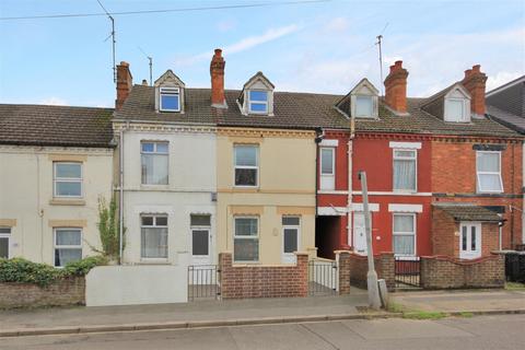 2 bedroom townhouse for sale, Washbrook Road, Rushden NN10