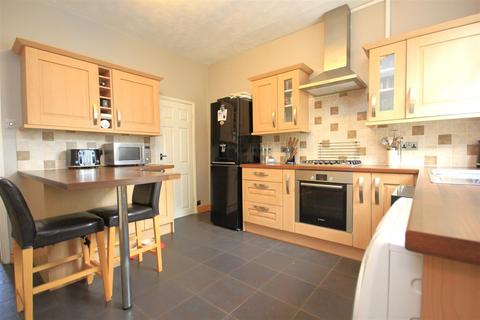 2 bedroom townhouse for sale, Washbrook Road, Rushden NN10