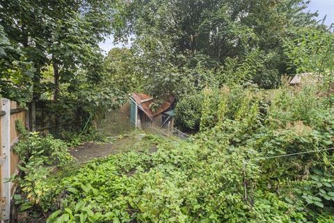 30a Throwley Way, Sutton, SM1 4AF