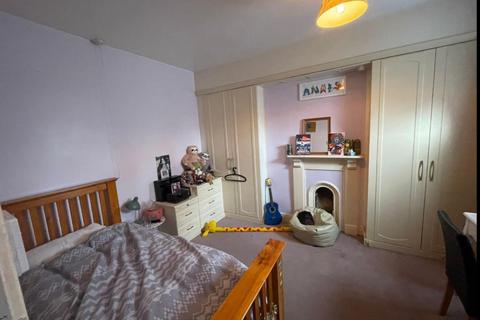 2 bedroom house to rent, Stockwell Road, Birmingham B21