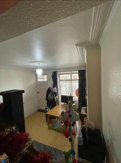 2 bedroom house to rent, Stockwell Road, Birmingham B21