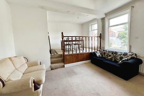 3 bedroom maisonette for sale, Eglesfield Road, South Shields