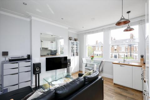 2 bedroom flat for sale, Cumberland Park, Acton, W3