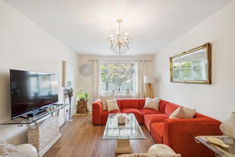 4 bedroom detached house for sale, Coleshill Lane, Winchmore Hill, HP7