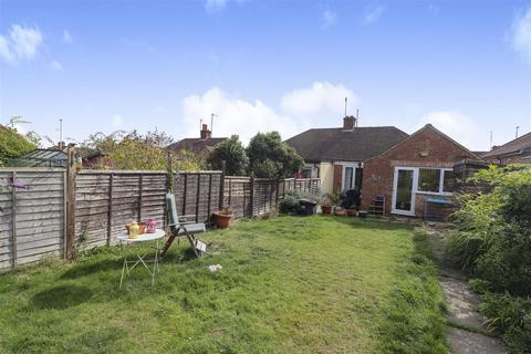 2 bedroom semi-detached bungalow for sale, St. Margarets Avenue, Rushden NN10