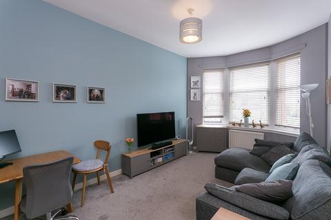 1 bedroom flat for sale, Holmlea Road, Cathcart, Glasgow, G44