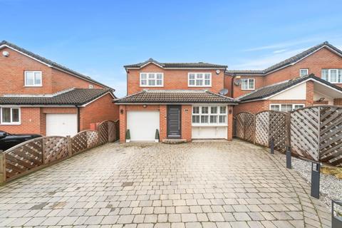 4 bedroom detached house for sale, Rembrandt Avenue, Tingley