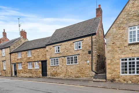 3 bedroom cottage for sale,  4 West Street, Kettering NN14