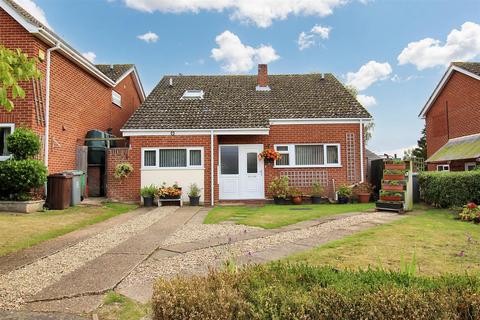 4 bedroom detached house for sale, Ollands Road, Reepham, Norwich