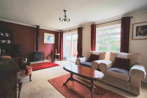 4 bedroom detached house for sale, Ollands Road, Reepham, Norwich