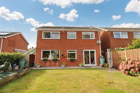 4 bedroom detached house for sale, Ollands Road, Reepham, Norwich