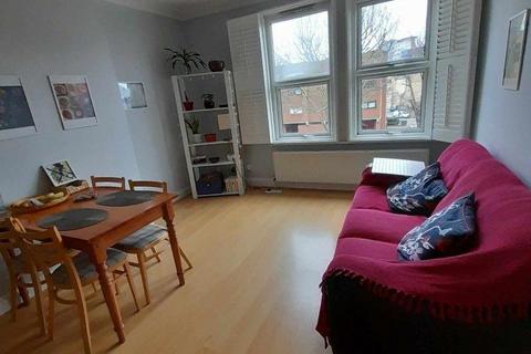 2 bedroom property to rent, Caledonian Road, London