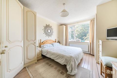 165 Pickhurst Rise, West Wickham, BR4 0AG