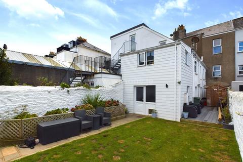 4 bedroom semi-detached house for sale, St Helier