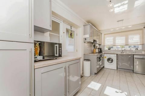 46 Watson Close, Corby, NN17 4AN