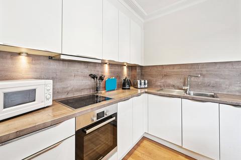 3 bedroom apartment to rent, Hamlet Gardens, King Street, W6