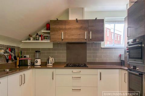 undefined, Queens Reach, East Molesey KT8