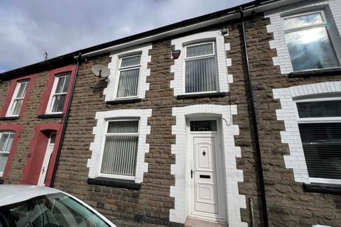 3 bedroom terraced house for sale, Bronllwyn Road Gelli - Pentre