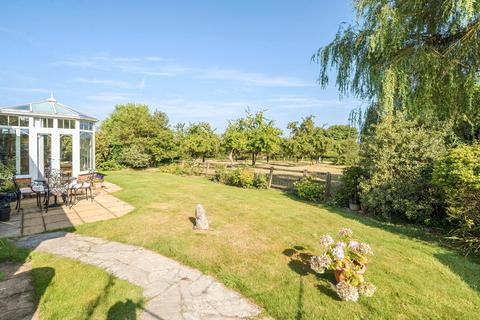 3 bedroom bungalow for sale, Whimple, Exeter