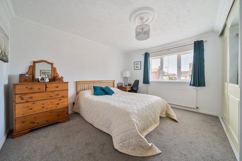 15 Bramley Gardens, Whimple, Exeter, EX5 2SJ