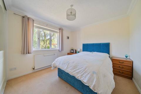 15 Bramley Gardens, Whimple, Exeter, EX5 2SJ