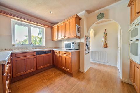 15 Bramley Gardens, Whimple, Exeter, EX5 2SJ