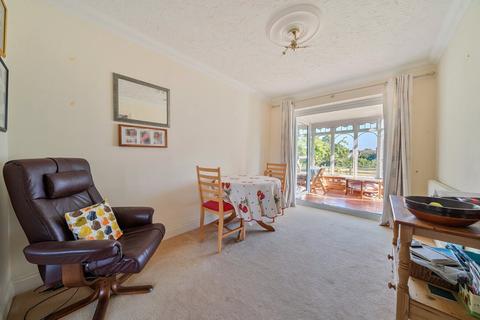 15 Bramley Gardens, Whimple, Exeter, EX5 2SJ