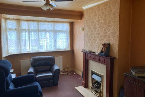 1 Alan Close, Dartford, DA1 5AX