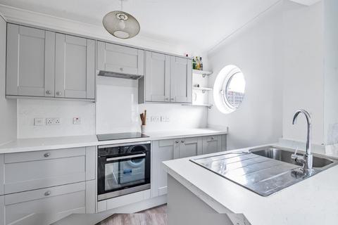 Flat 4, Amherst House Wolfe Crescent, London, SE16 6SH