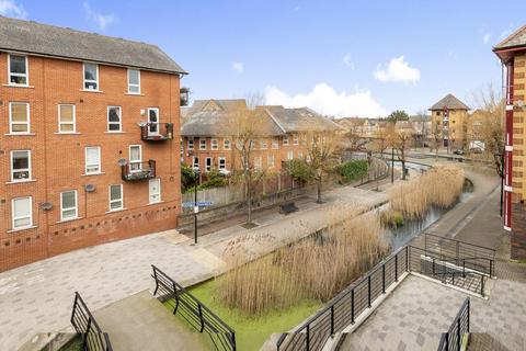 Flat 4, Amherst House Wolfe Crescent, London, SE16 6SH