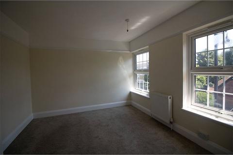 2 bedroom apartment to rent, High Street, Banstead, Surrey, SM7