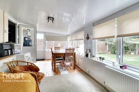 2 bedroom bungalow for sale, Heacham PE31