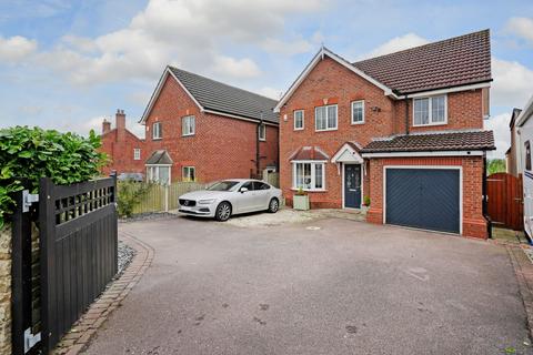 4 bedroom detached house for sale, Newbold Road, Chesterfield, S41